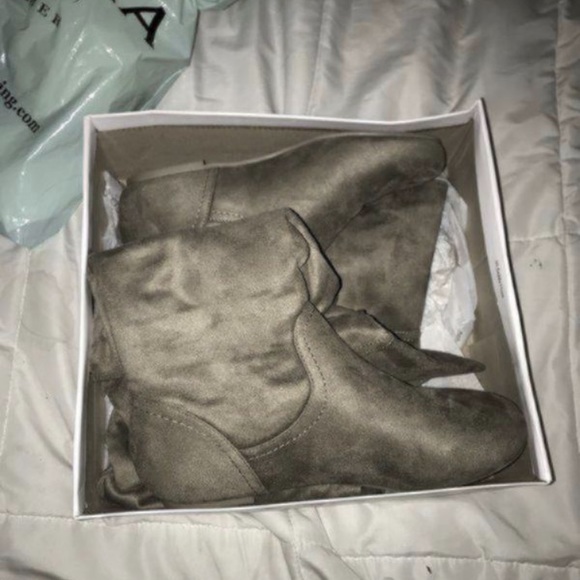 Boots - Picture 2 of 2